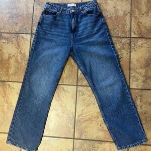 Primark High-Waisted Jeans | Medium Wash | Size 8 | Vintage-Inspired